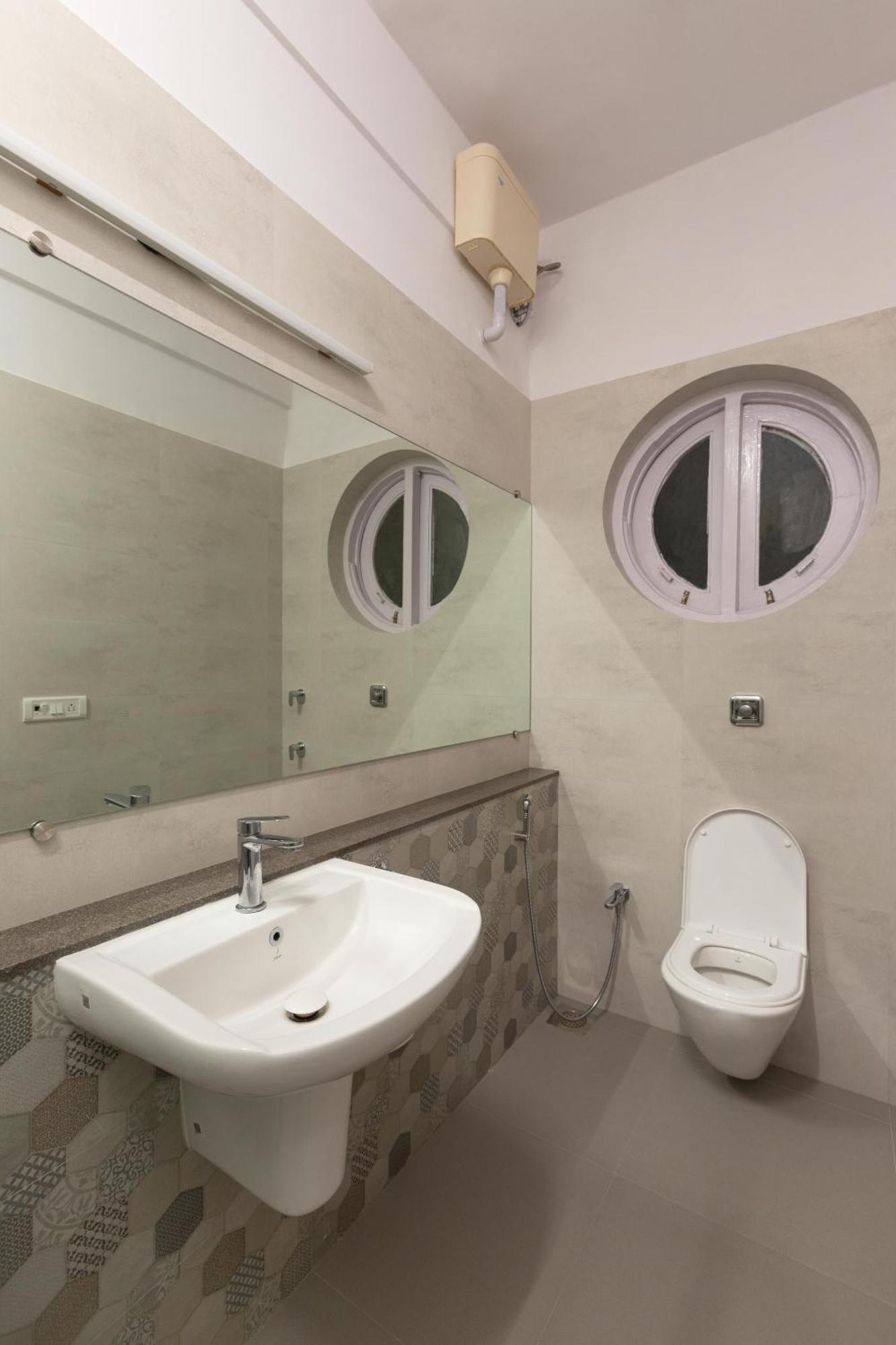 Sea Green South Hotel Mumbai Room photo
